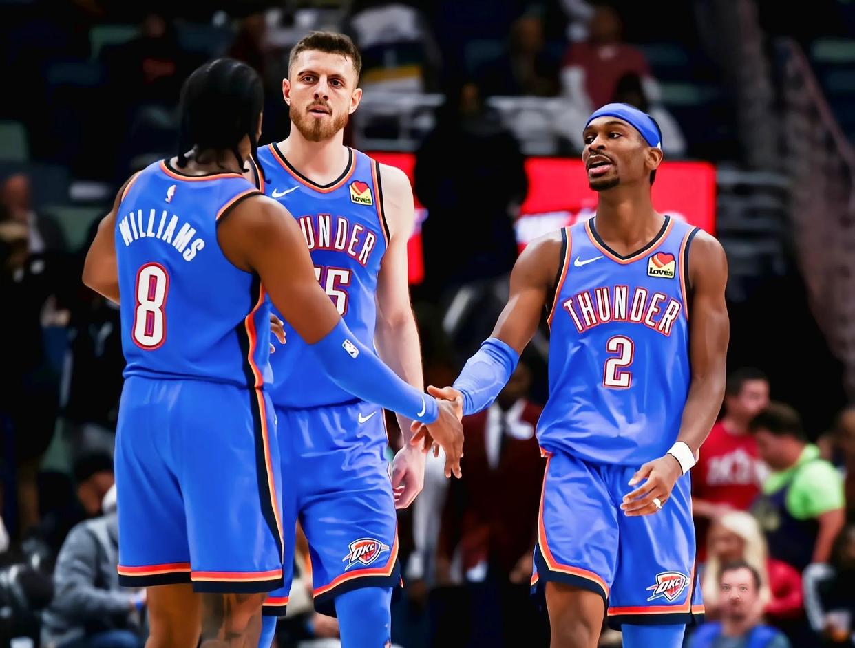 阿伦·贾吉在打破纪录后获得纽约市长颁发的“城市钥匙”