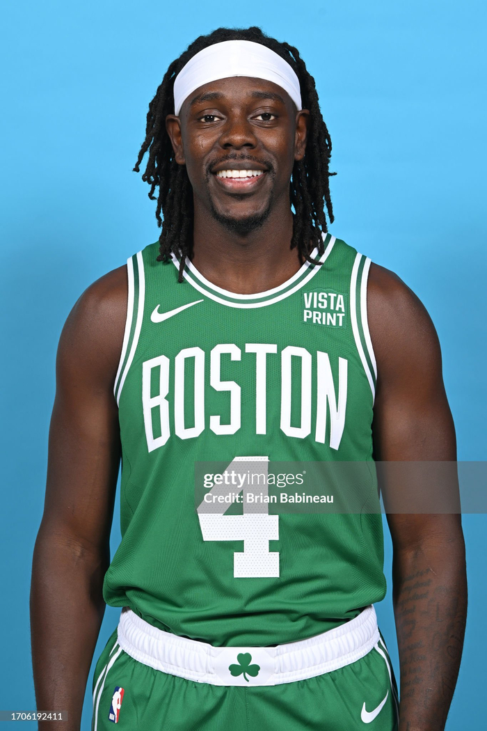 记者：曼联有意阿贾克斯17岁中场乔西-莫基奥