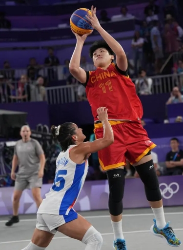 元歌夏季赛一胜难求，WB4比1大胜LGD，和狼队争夺败者组决赛名额