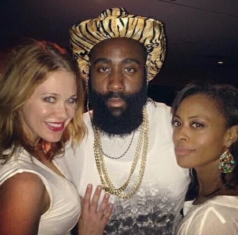 官方：库拉索主帅艾德沃卡特因家事暂离球队，由助教率队迎战牙买加